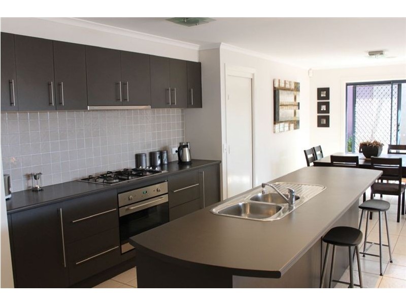 57 Chardonnay Drive, Skye VIC 3977