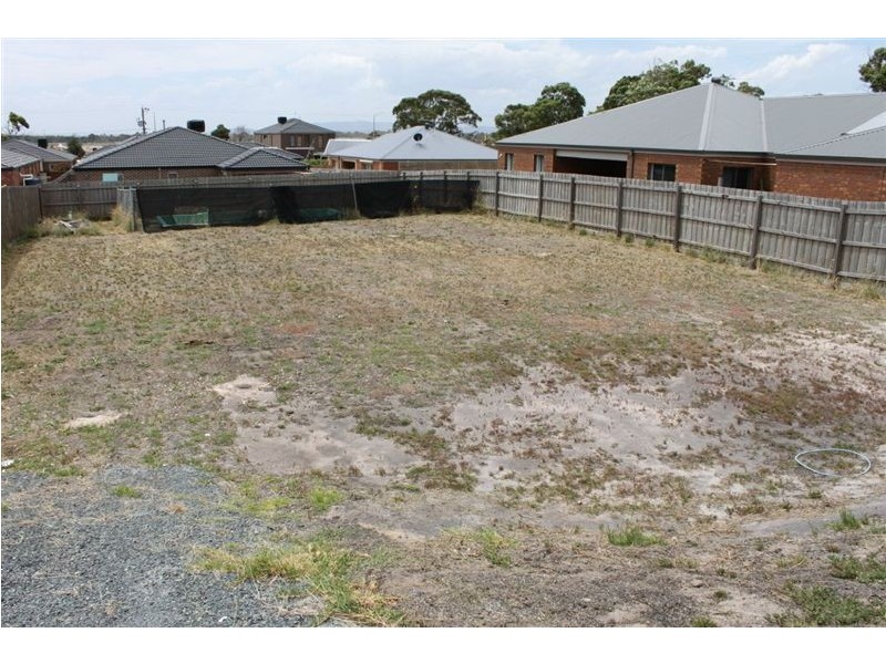 9 Pebble Beach Drive, Carrum Downs VIC 3201