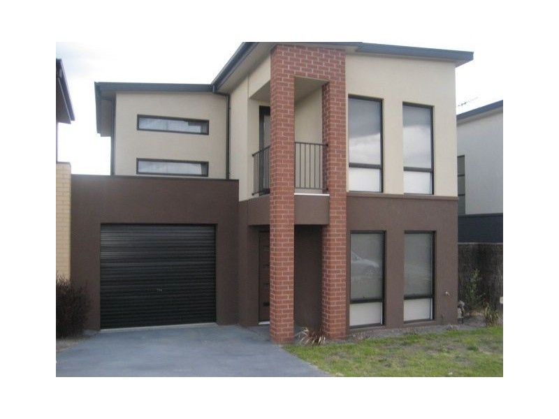 10 Protea Street, Carrum Downs VIC 3201