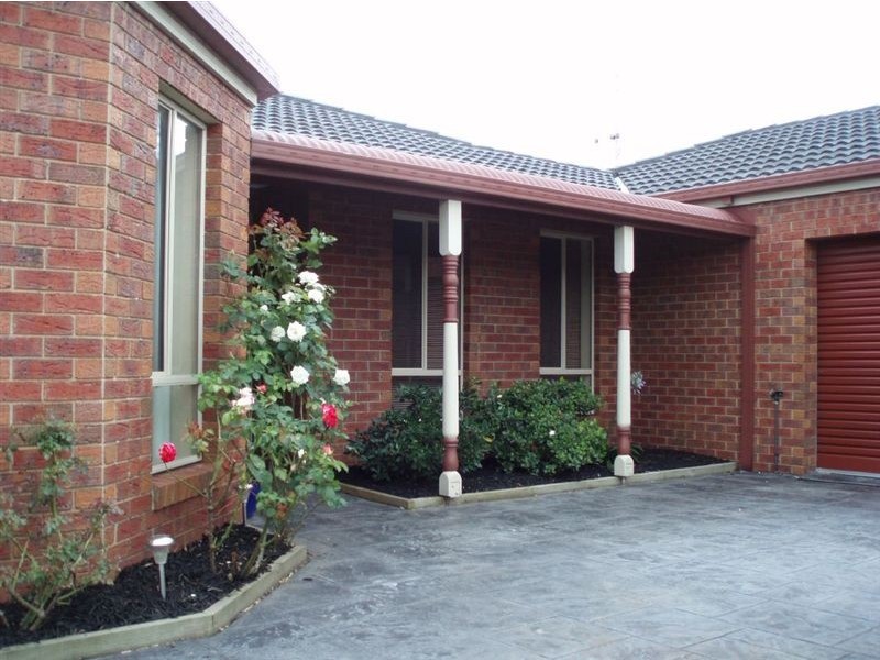 49 Delatite Way, Skye VIC 3977