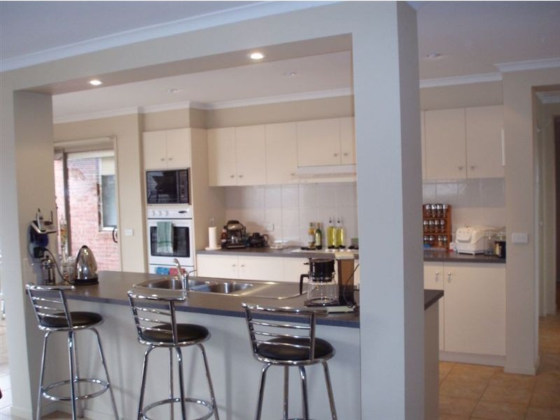 49 Delatite Way, Skye VIC 3977