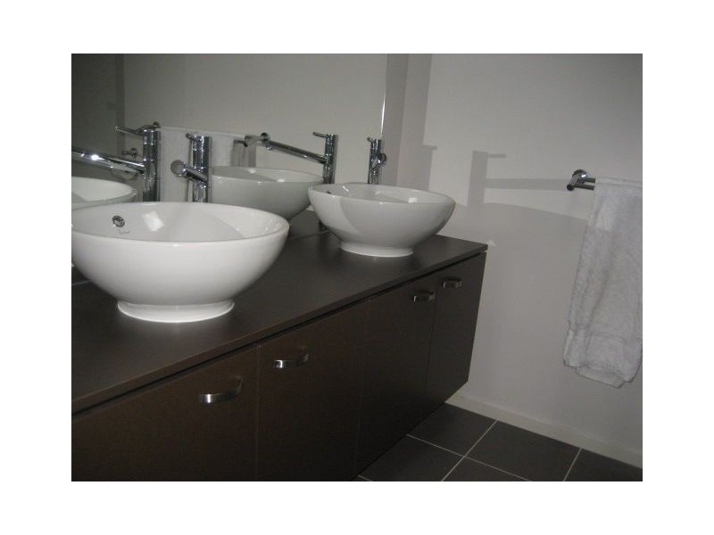 11 Alysha Avenue, Lyndhurst VIC 3975