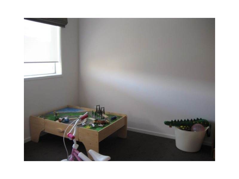 11 Alysha Avenue, Lyndhurst VIC 3975