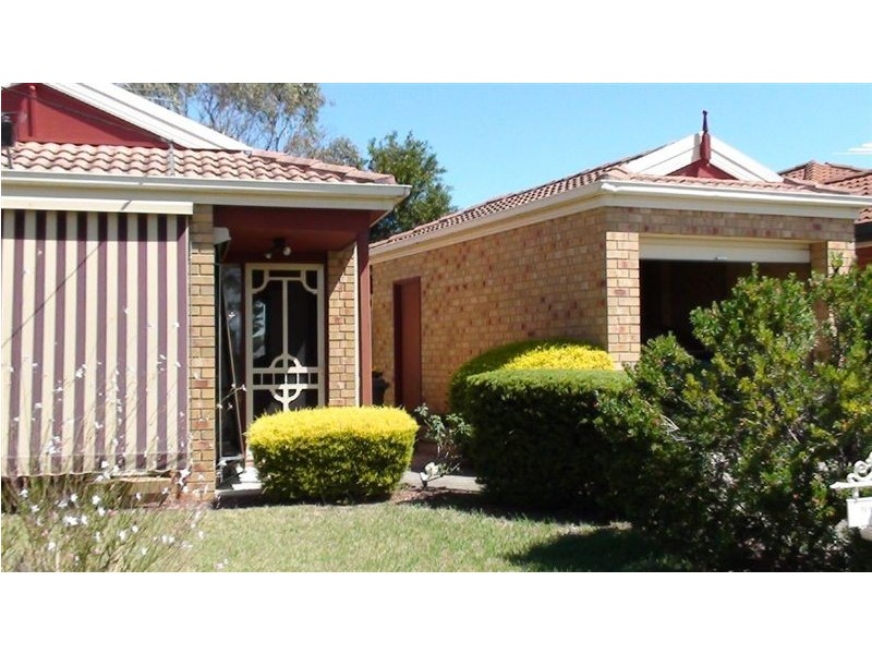1/15 Laurel Crescent, Carrum Downs VIC 3201