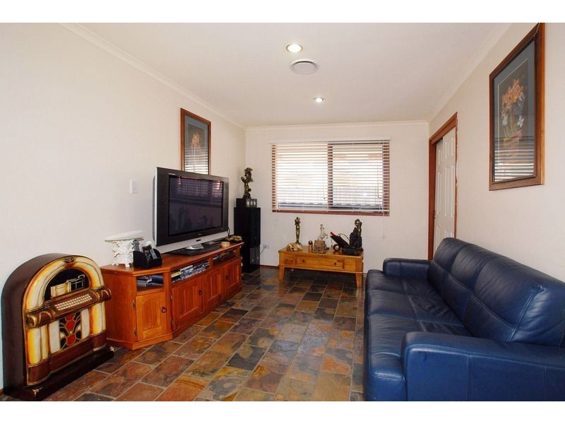 5 Streeton Court, Skye VIC 3977