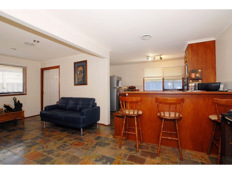 5 Streeton Court, Skye VIC 3977