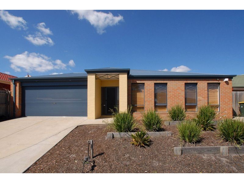 28 Edinburgh Drive, Skye VIC 3977