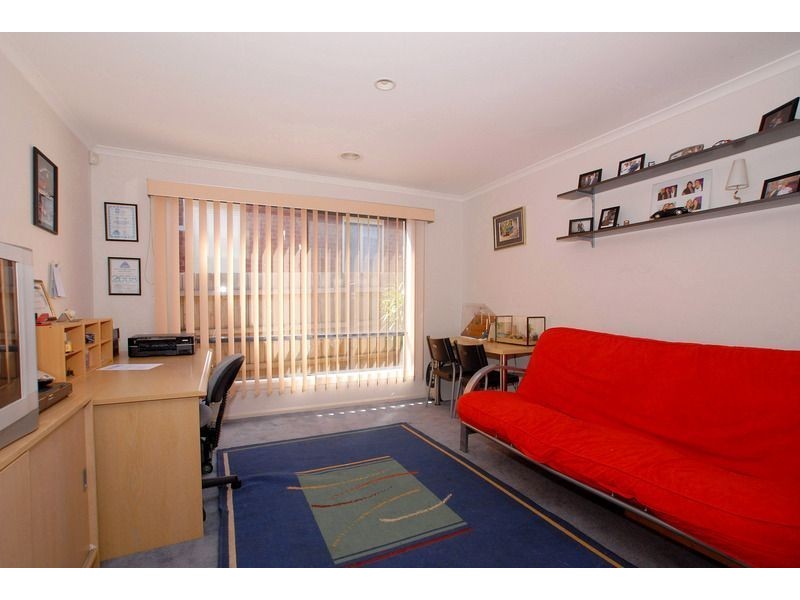 28 Edinburgh Drive, Skye VIC 3977