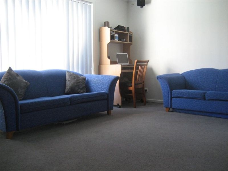 2 Arkley Close, Skye VIC 3977