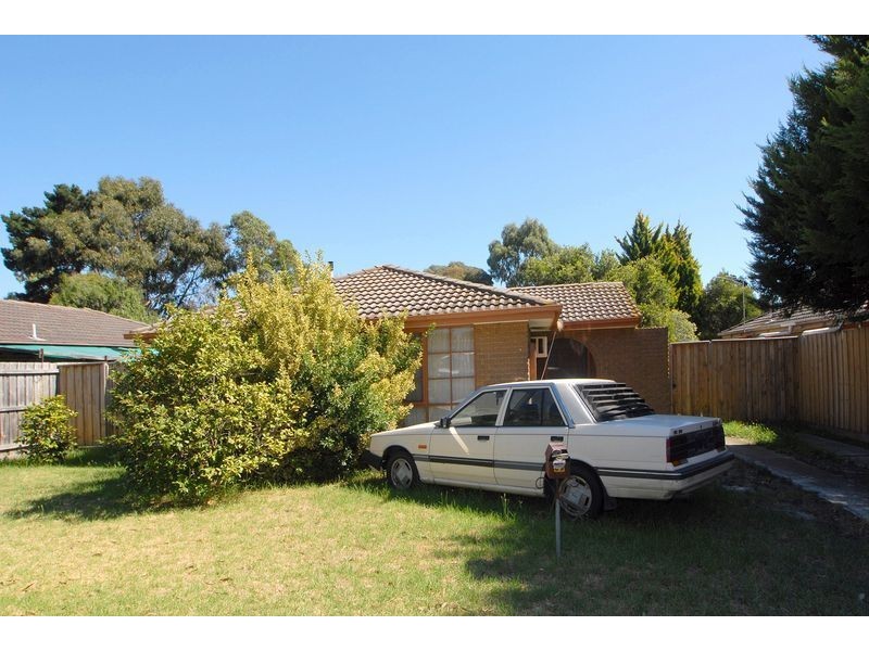 35 Whimbrel Crescent, Carrum Downs VIC 3201