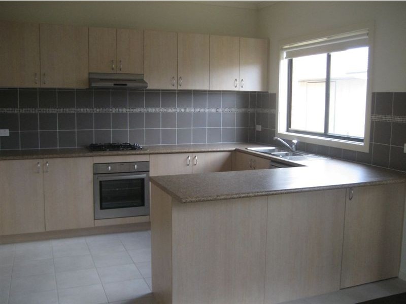 3/8 Mina Court, Carrum Downs VIC 3201