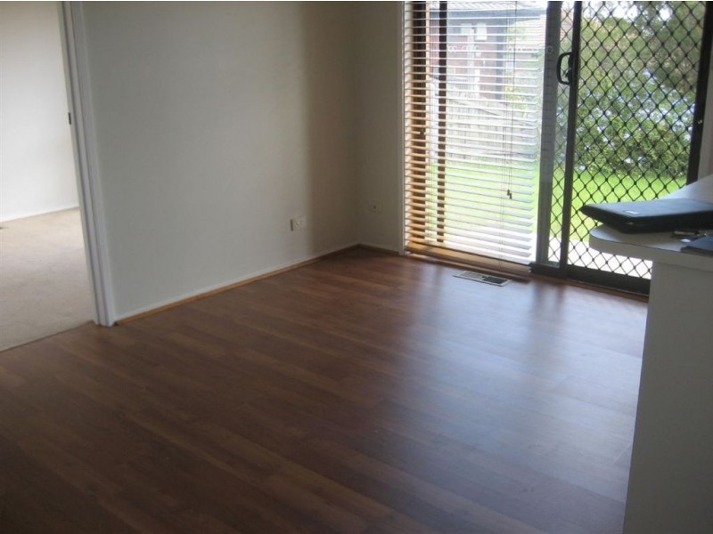 16 Tremaine Crescent, Carrum Downs VIC 3201