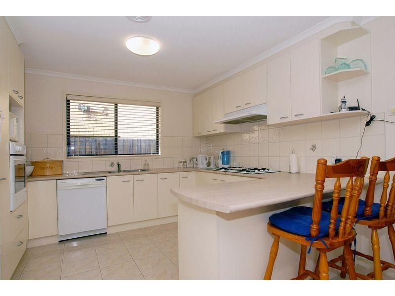 3 Windsor Grange Court, Skye VIC 3977