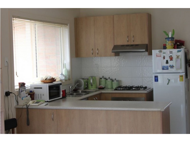 10/55 McClelland Drive, Skye VIC 3977