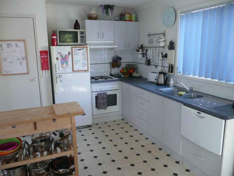 4 Poppy Place, Carrum Downs VIC 3201