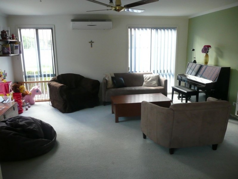 4 Poppy Place, Carrum Downs VIC 3201