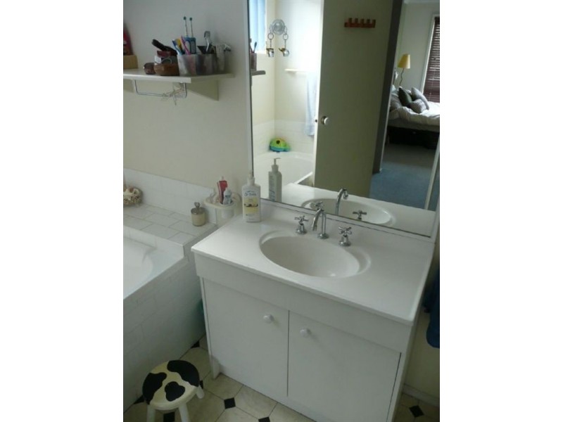 4 Poppy Place, Carrum Downs VIC 3201