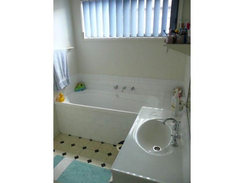 4 Poppy Place, Carrum Downs VIC 3201