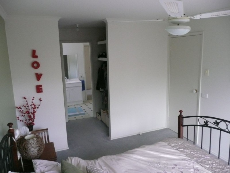 4 Poppy Place, Carrum Downs VIC 3201