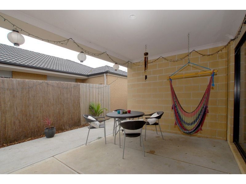 33 Balinga Drive, Skye VIC 3977