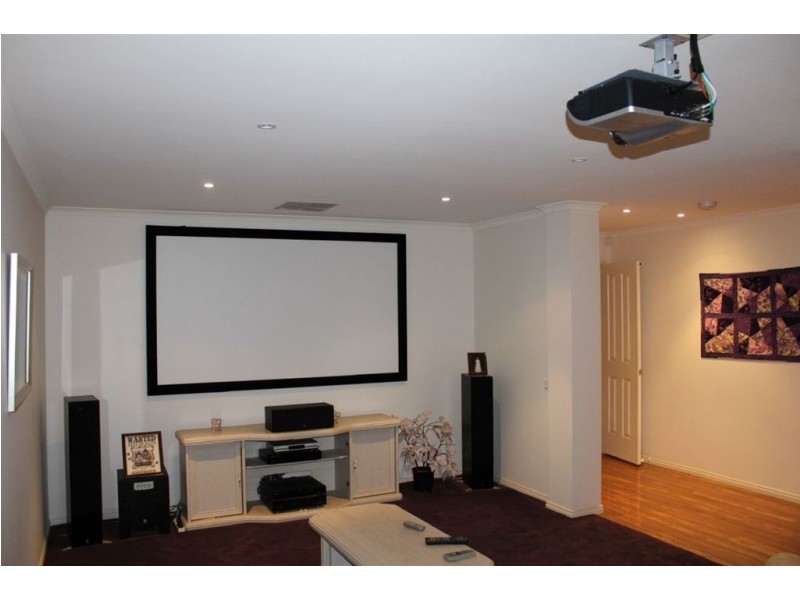 60 Hillview Drive, Carrum Downs VIC 3201