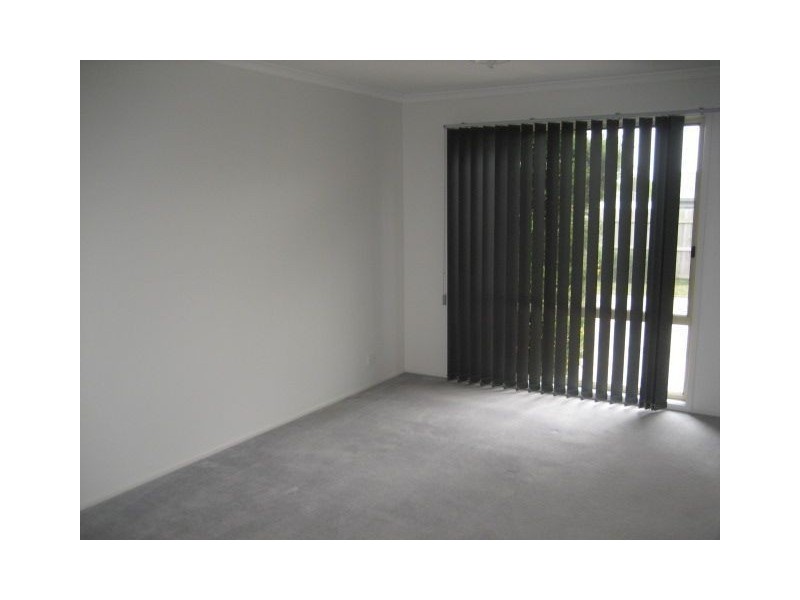 2 St Peters Close, Carrum Downs VIC 3201