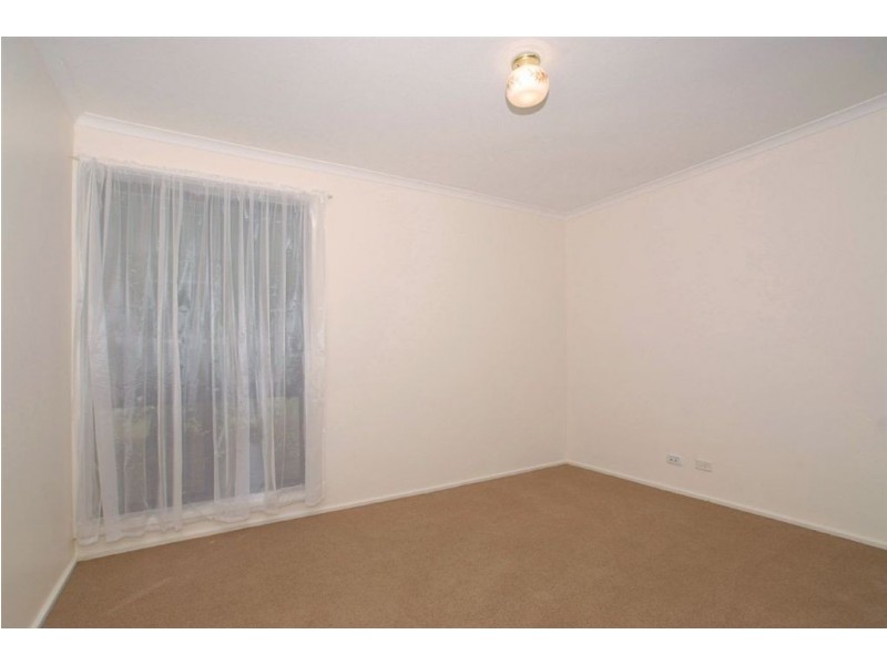 18 Whimbrel Crescent, Carrum Downs VIC 3201