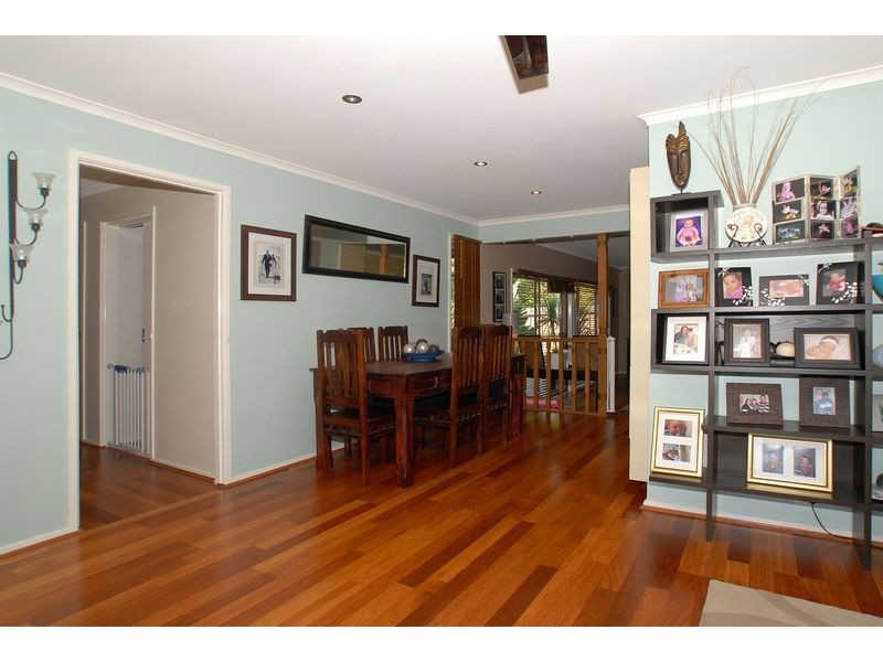 4 Banyan Close, Carrum Downs VIC 3201