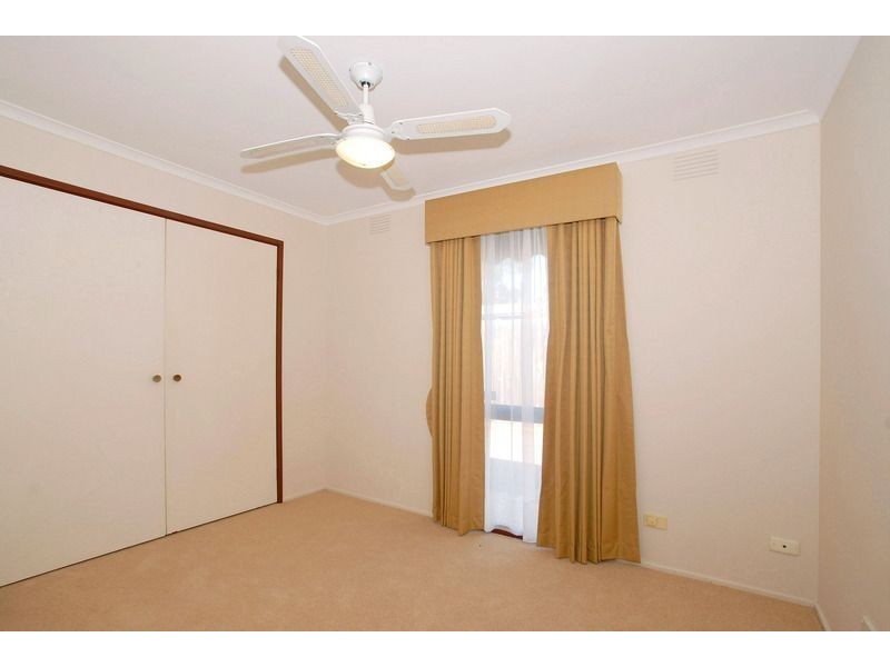 40 Lyrebird Drive, Carrum Downs VIC 3201