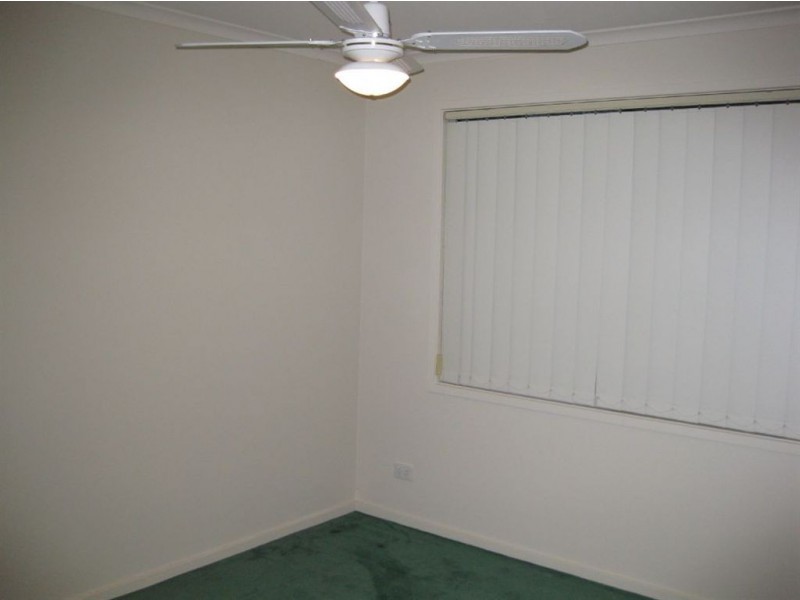 3 Dampier Close, Skye VIC 3977