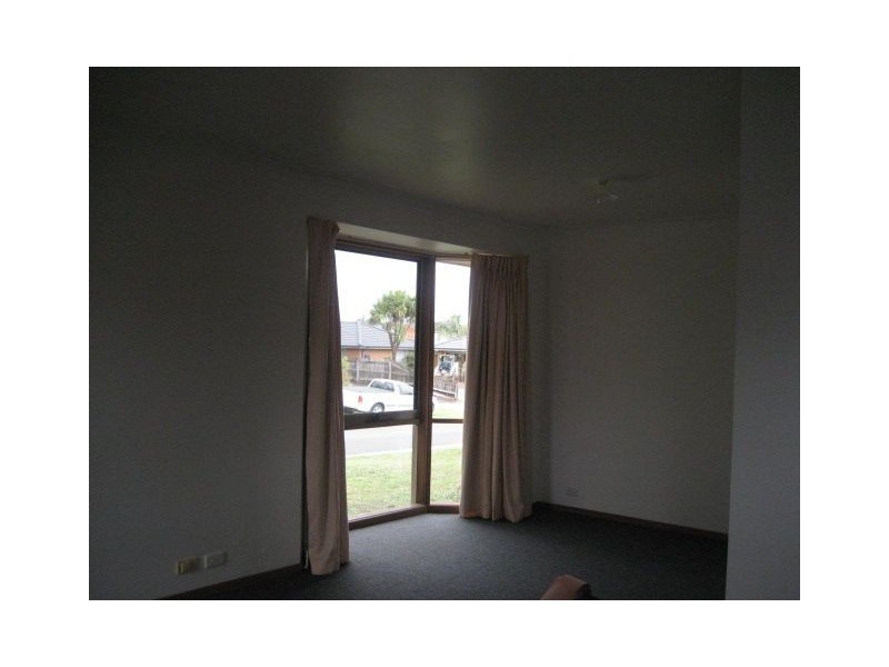 9 Athenium Court, Carrum Downs VIC 3201