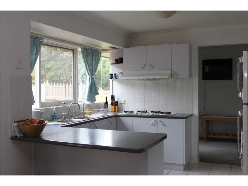 1 Burlorn Court, Carrum Downs VIC 3201