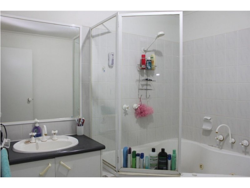 1 Burlorn Court, Carrum Downs VIC 3201