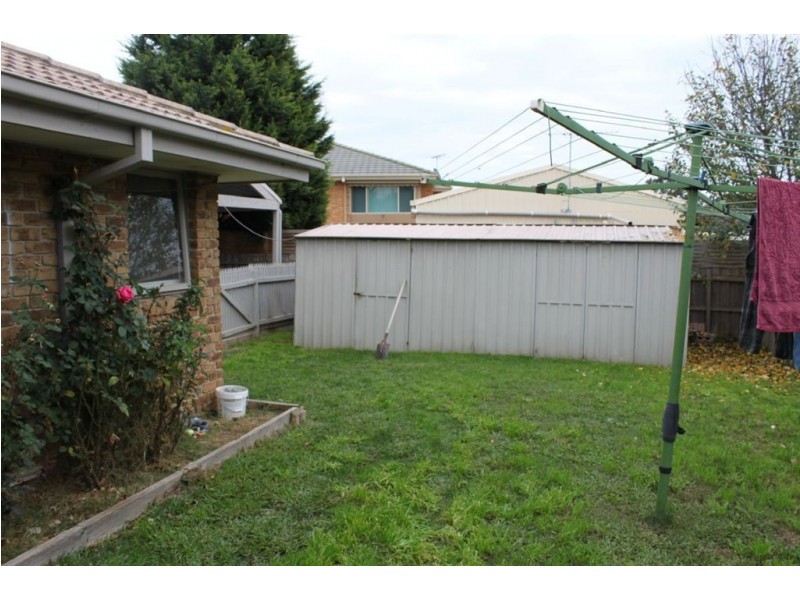 1 Burlorn Court, Carrum Downs VIC 3201