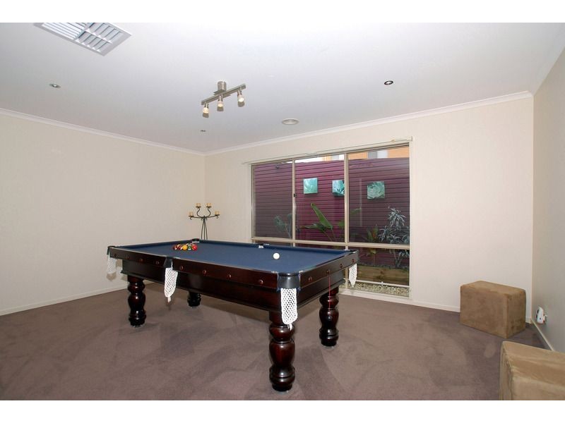 13 Emerald Rise, Skye VIC 3977