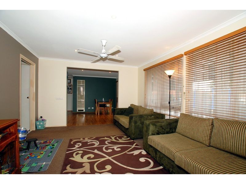 14 Belmont Court, Carrum Downs VIC 3201