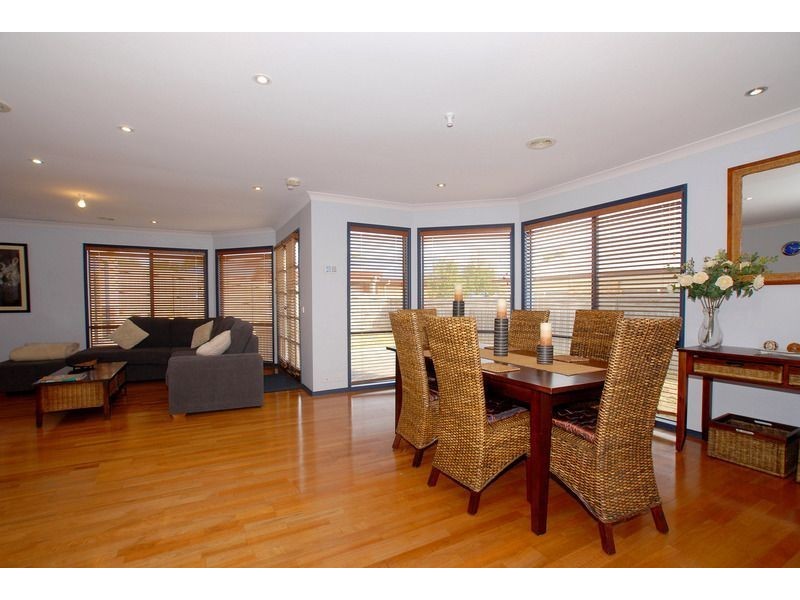 1 Regency Court, Carrum Downs VIC 3201