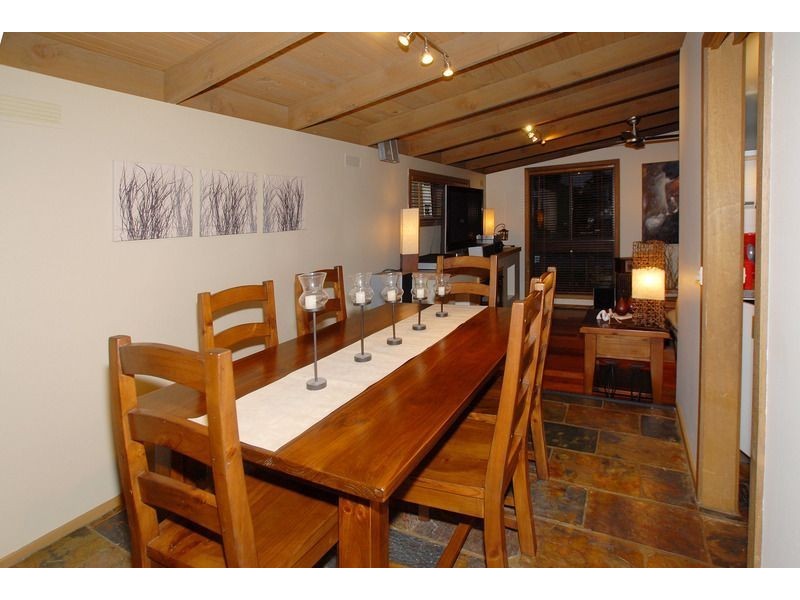 3 Curlew Court, Carrum Downs VIC 3201