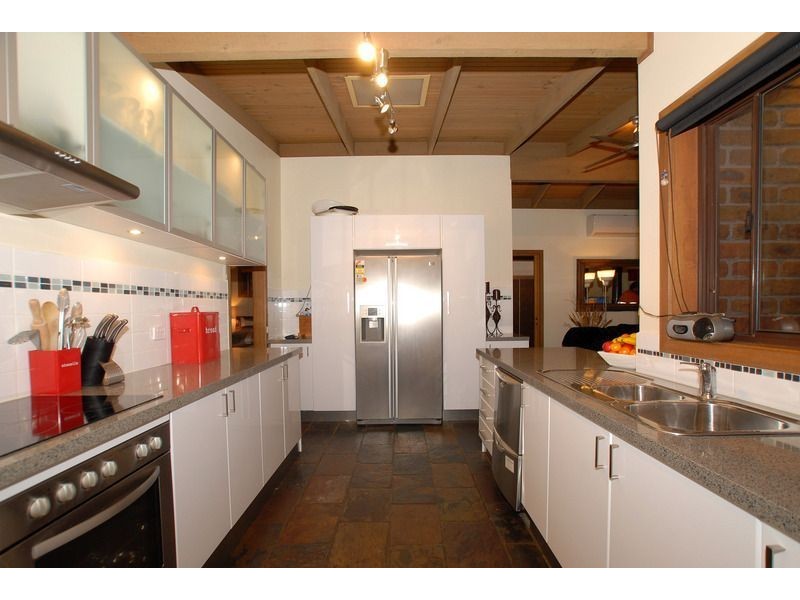 3 Curlew Court, Carrum Downs VIC 3201