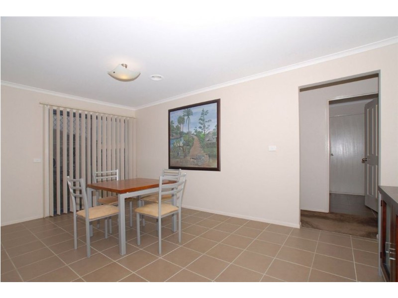 11 Esta Court, Carrum Downs VIC 3201