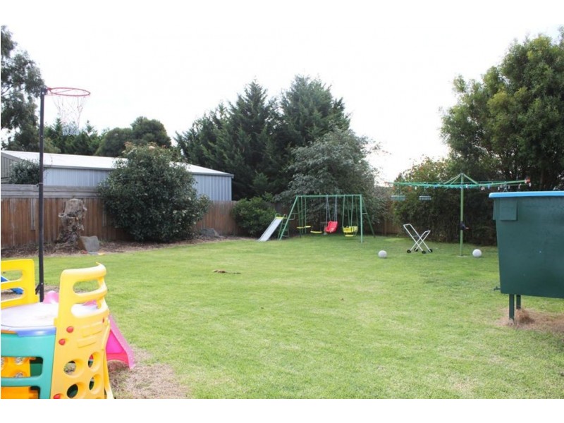 31 Sandfield Drive, Carrum Downs VIC 3201