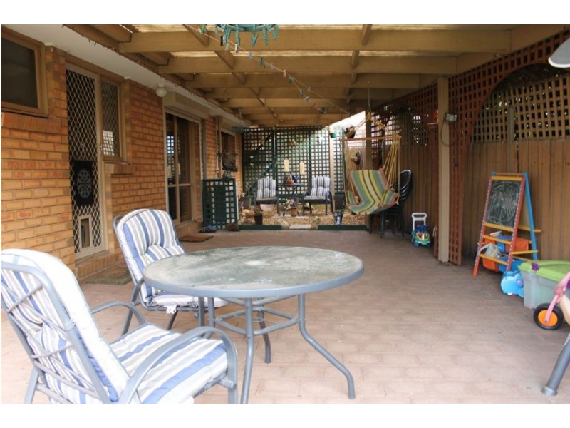 31 Sandfield Drive, Carrum Downs VIC 3201