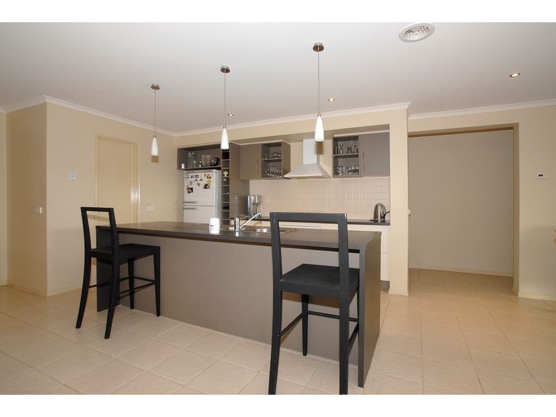 3 Manchester Drive, Skye VIC 3977