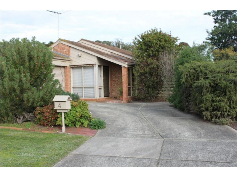 4 Talba Court, Carrum Downs VIC 3201