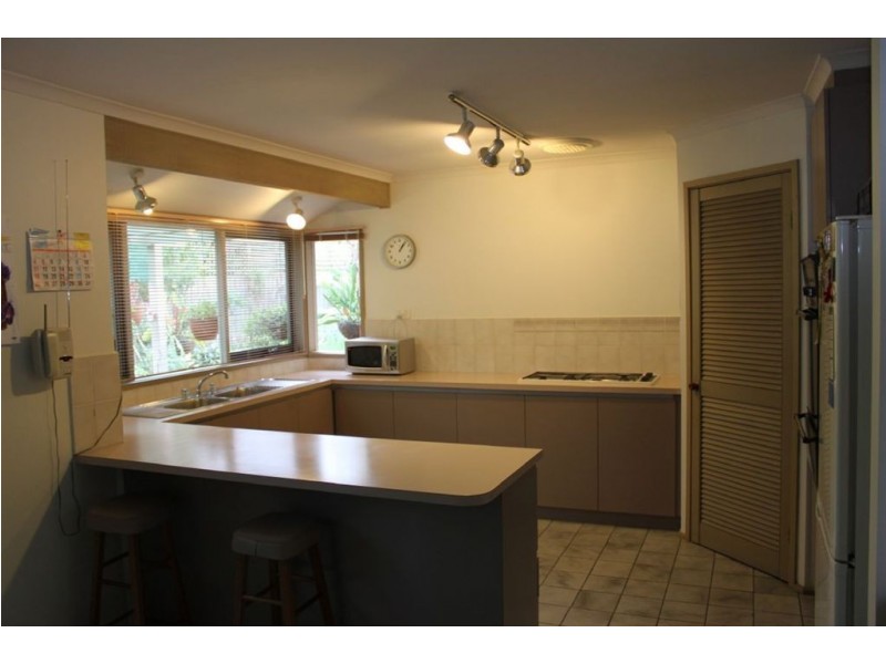 4 Talba Court, Carrum Downs VIC 3201