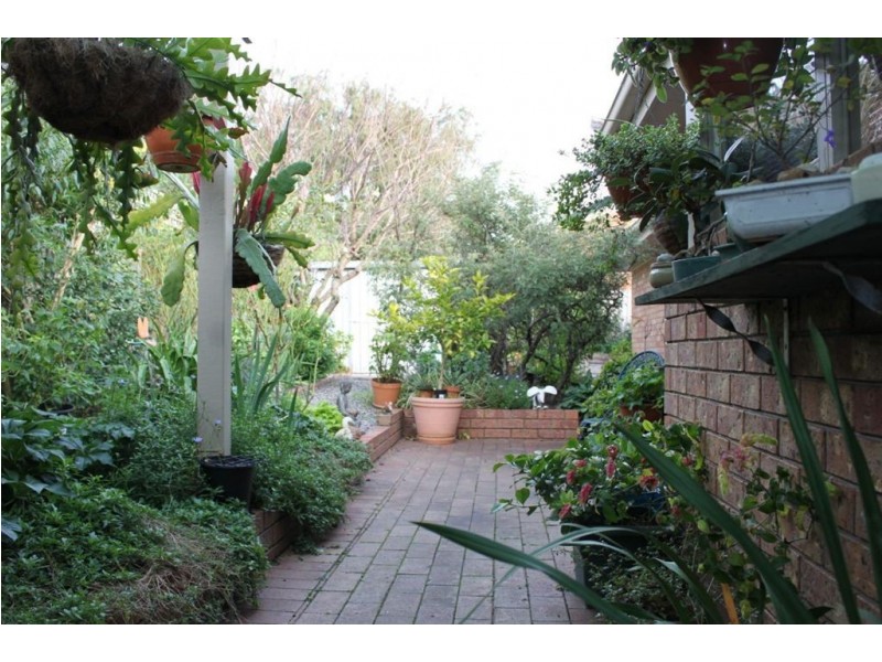 4 Talba Court, Carrum Downs VIC 3201