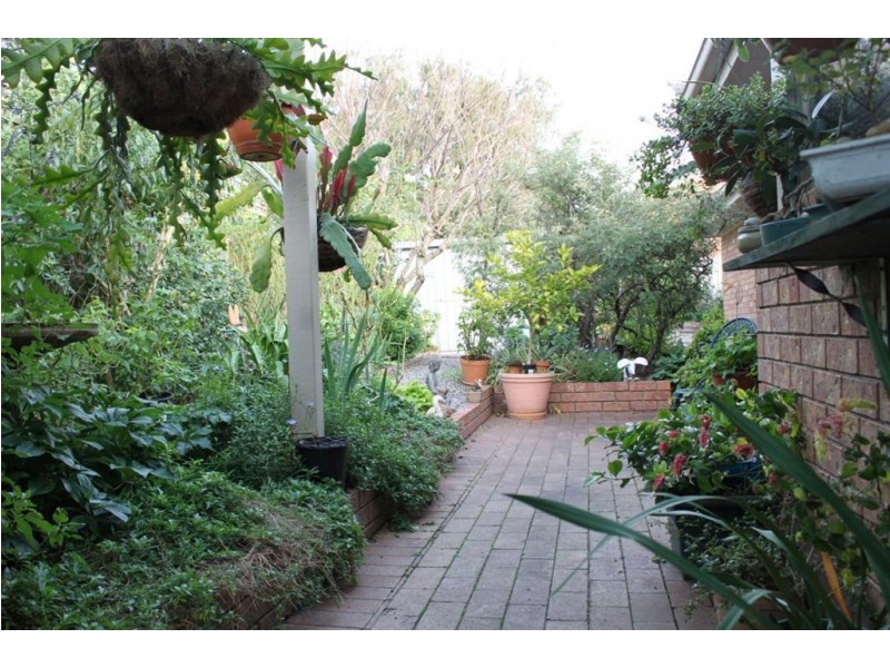 4 Talba Court, Carrum Downs VIC 3201