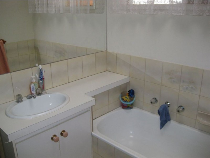 46 Broderick Road, Carrum Downs VIC 3201