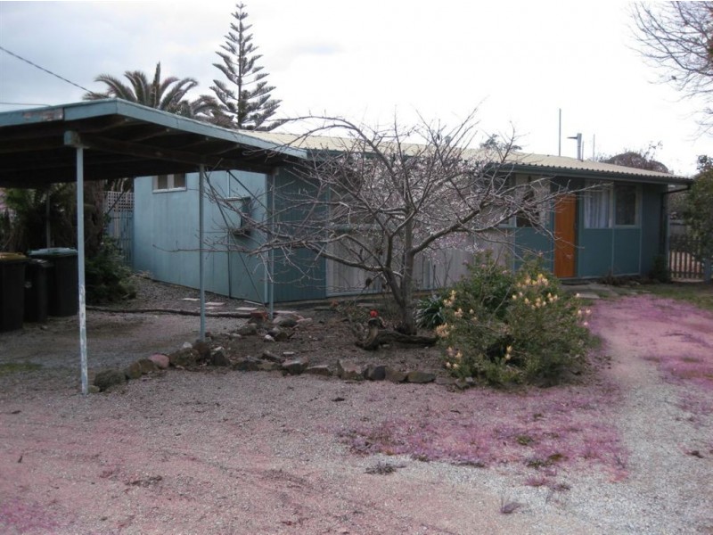 123 Rosslyn Avenue, Seaford VIC 3198