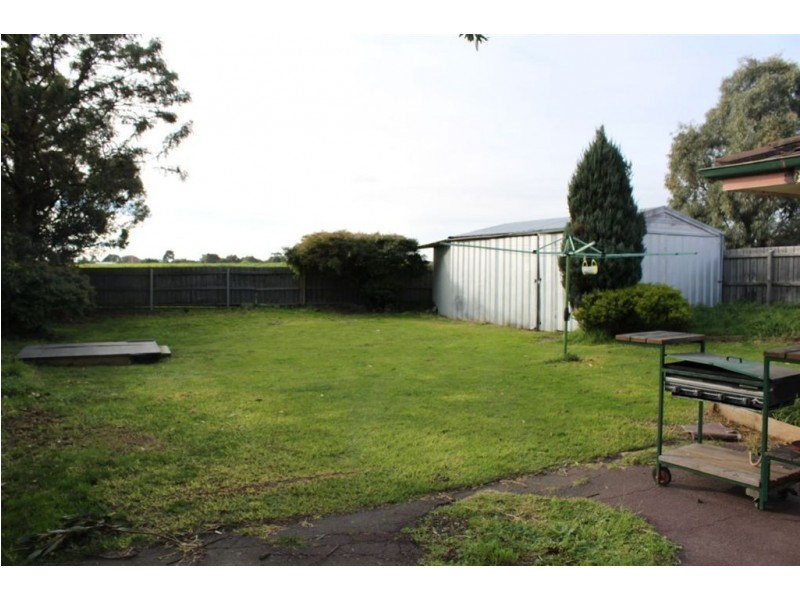 42 Shearwater Drive, Carrum Downs VIC 3201